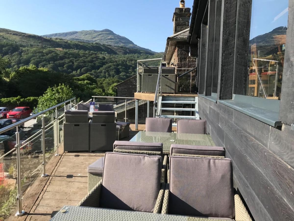 Grapes Hotel, Bar & Restaurant Snowdonia Nr Zip World Blaenau Ffestiniog Luaran gambar